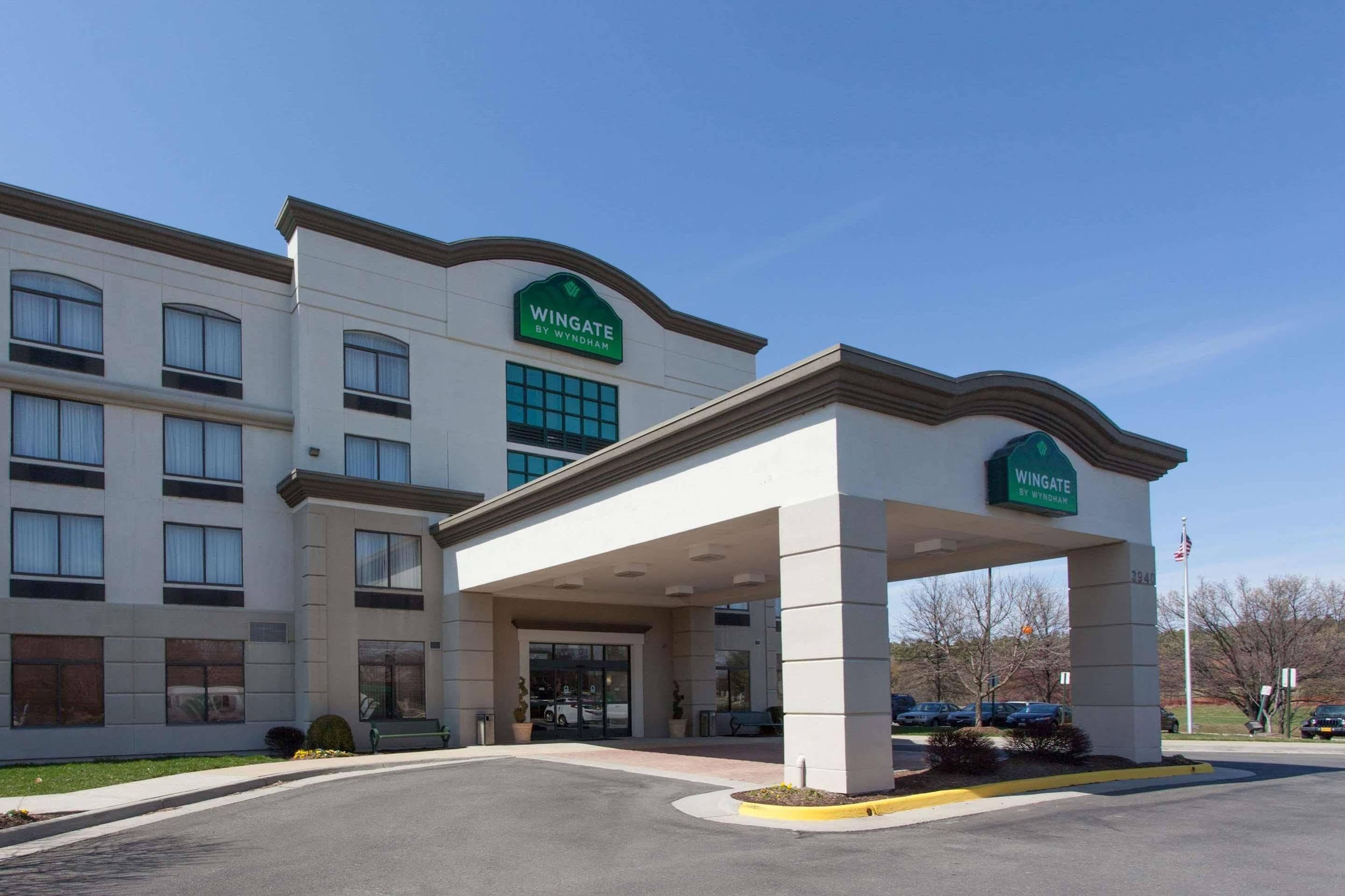 Hotel Wingate By Wyndham - Dulles International Chantilly Exterior foto